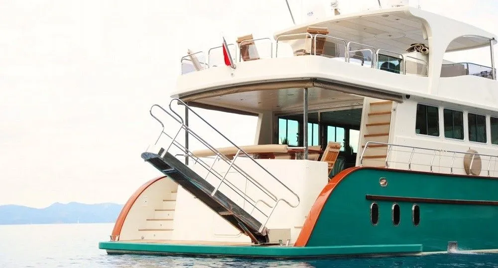 Explore Bodrum on a 20m Trawler 65 Motor Yacht Rental - Fotoğraf 4
