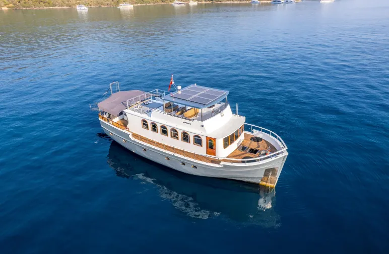 21.3м аренда моторная яхта Trawler 70 в Бодрум - Fotoğraf 1