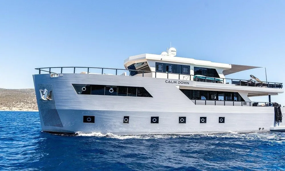Calm Down - 30м яхта: джакузи, 6 кают - Fotoğraf 2
